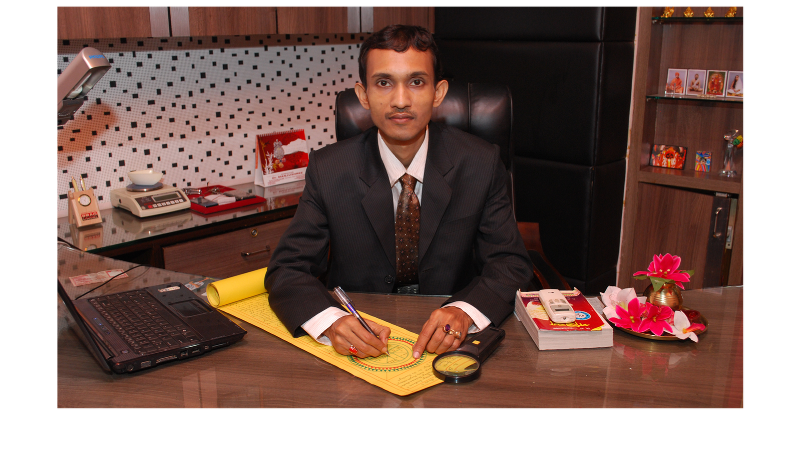 Hemang Sastri, astrologer